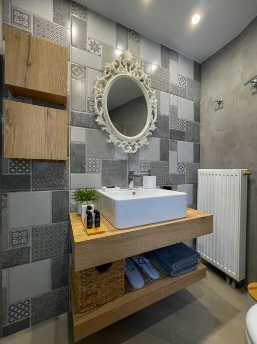 Apartmán Just Live Triovasálos Exteriér fotografie